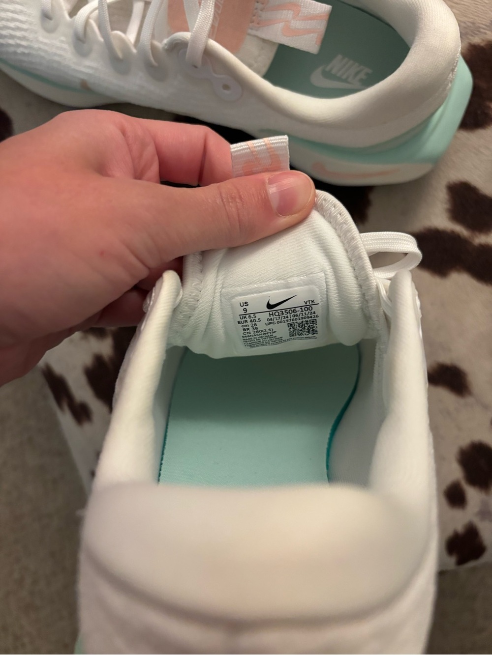 Nike Women's Motiva Shoes - Picture 5 of 5